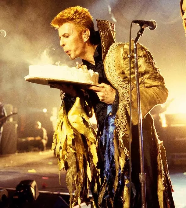 Muere leyenda pop británica David Bowie a los 69 a?os de edad