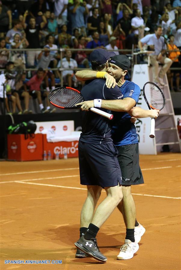 Abierto de Río: Soares y Murray, Cabal y Farah, Peralta y Zeballos y Carre?o y Cuevas avanzan a semifinales de dobles