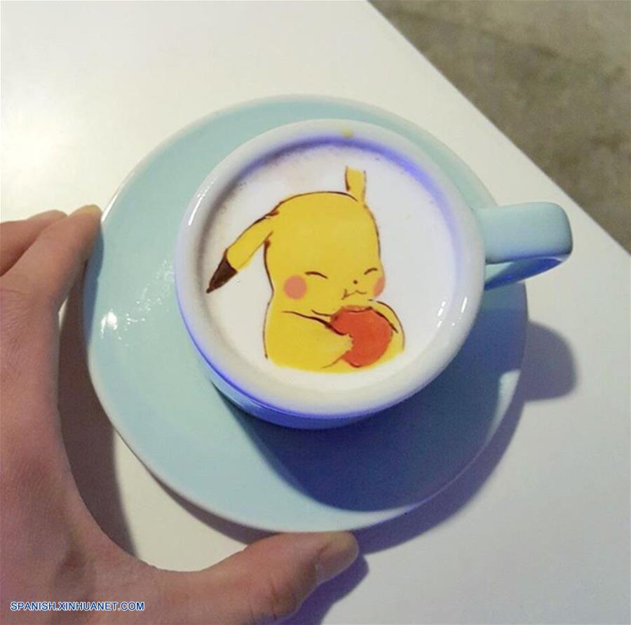 Tazas de café con leche decoradas por barista Lee Kang Bin