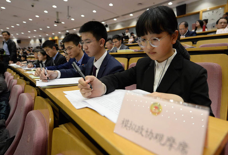 Los estudiantes obtienen una visión clara de la democracia
