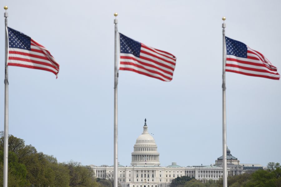 Diario del Pueblo pregunta: Políticos estadounidenses, ?vuestra mente enferma y retorcida puede solucionar el problema?