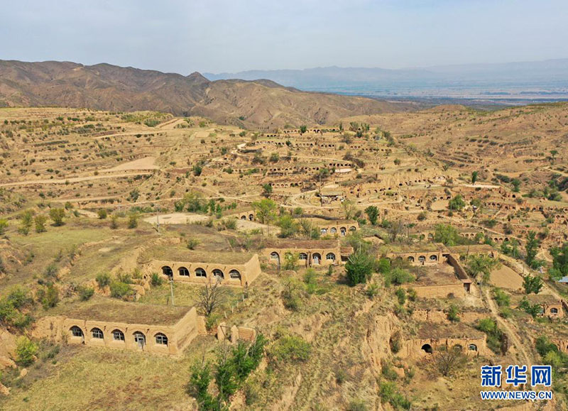 Las pintorescas cuevas de Huai′an en Hebei