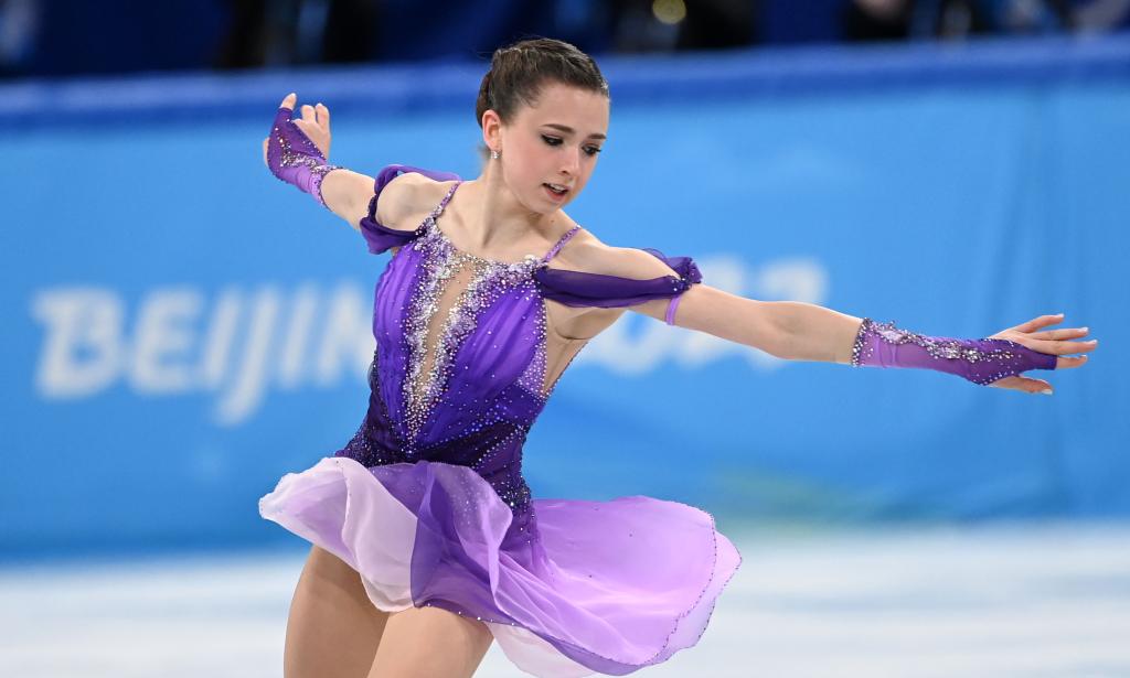 La atleta rusa Kamila Valieva deslumbra al mundo con su debut en Beijing 2022