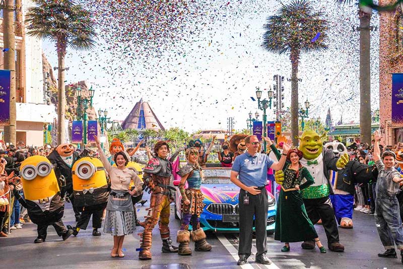 Un a?o después, en el Universal Beijing Resort sigue la alegría y la gran afluencia de visitantes