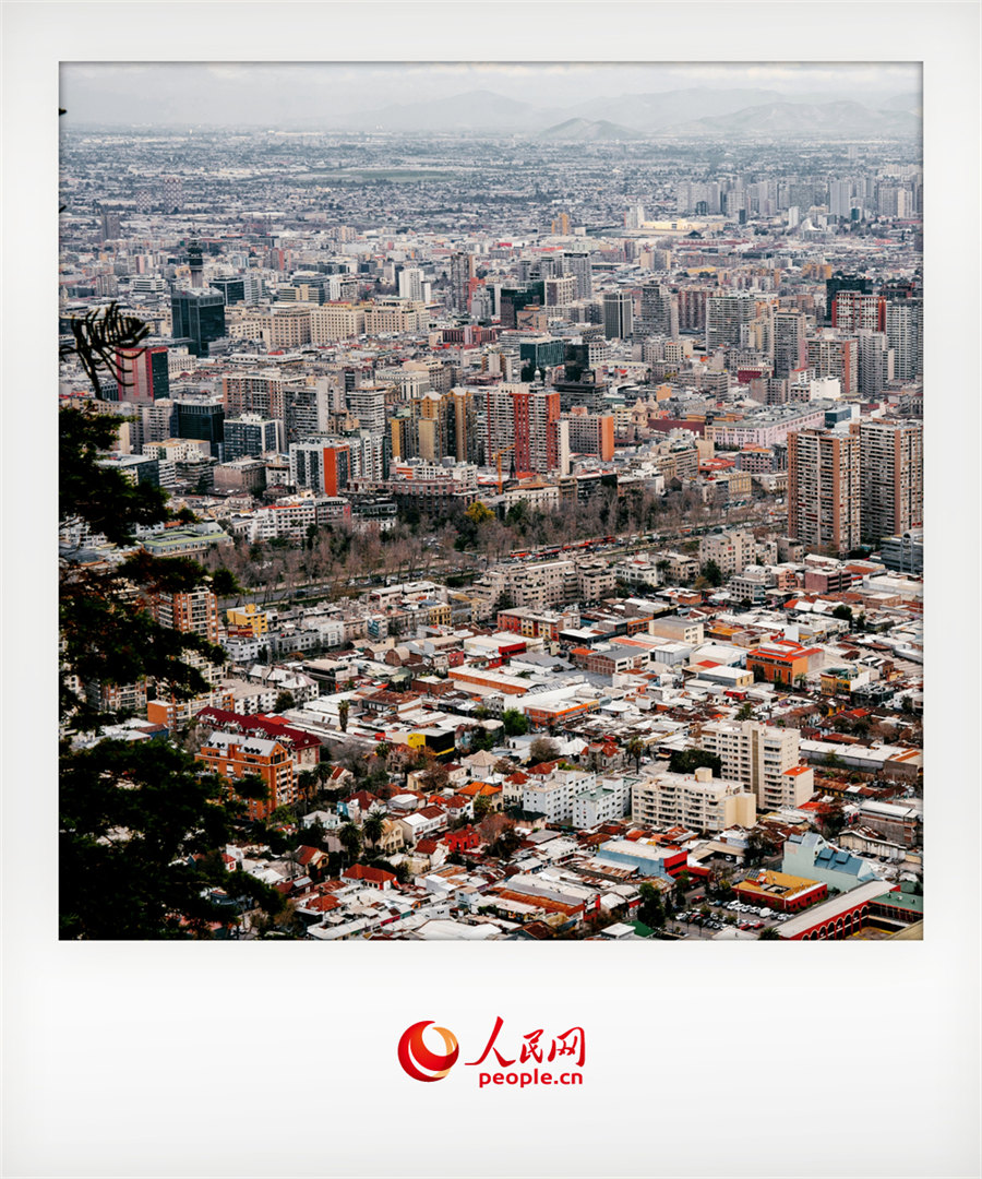 Belleza en la Ruta de la Seda|Santiago, la capital de Chile: Al otro lado del Pacífico suenan los susurros de la historia