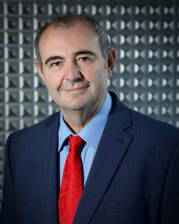 Vicente Andreu, académico espa?ol que ha desempe?ado un papel relevante en el fortalecimiento de los lazos culturales y educativos entre Espa?a y China. (Foto: cortesía)