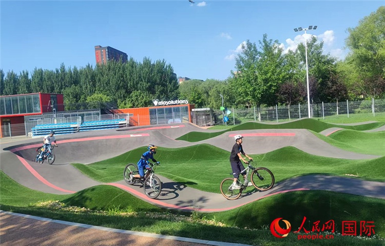 Parque Internacional de Pump Track de Shenyang: Nueva Tarjeta Deportiva de la Ciudad