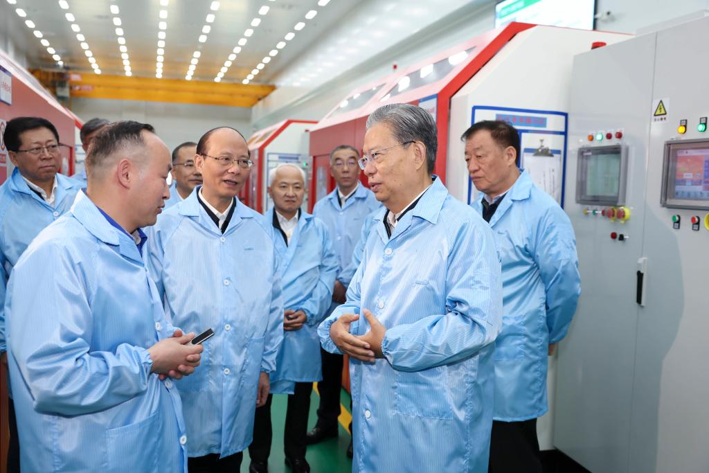 Máximo legislador de China destaca alta calidad de trabajo legislativo