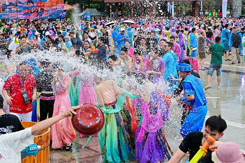 Festival de Aguas Termales de las Siete Hadas en Hainan impulsa el turismo cultural